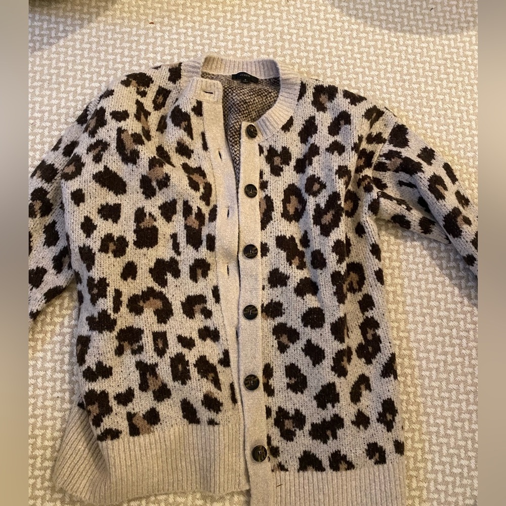 Jcrew sweater size small, worn once